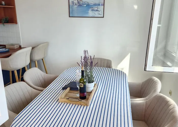 Seasalt Appartement Tisno