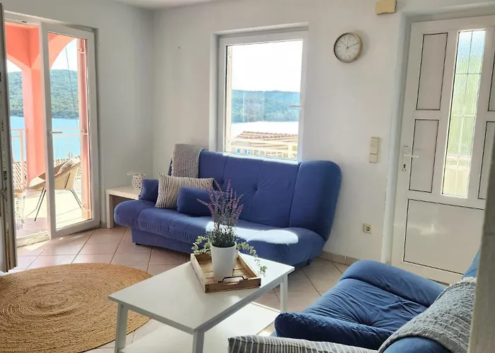 Seasalt Appartement Tisno